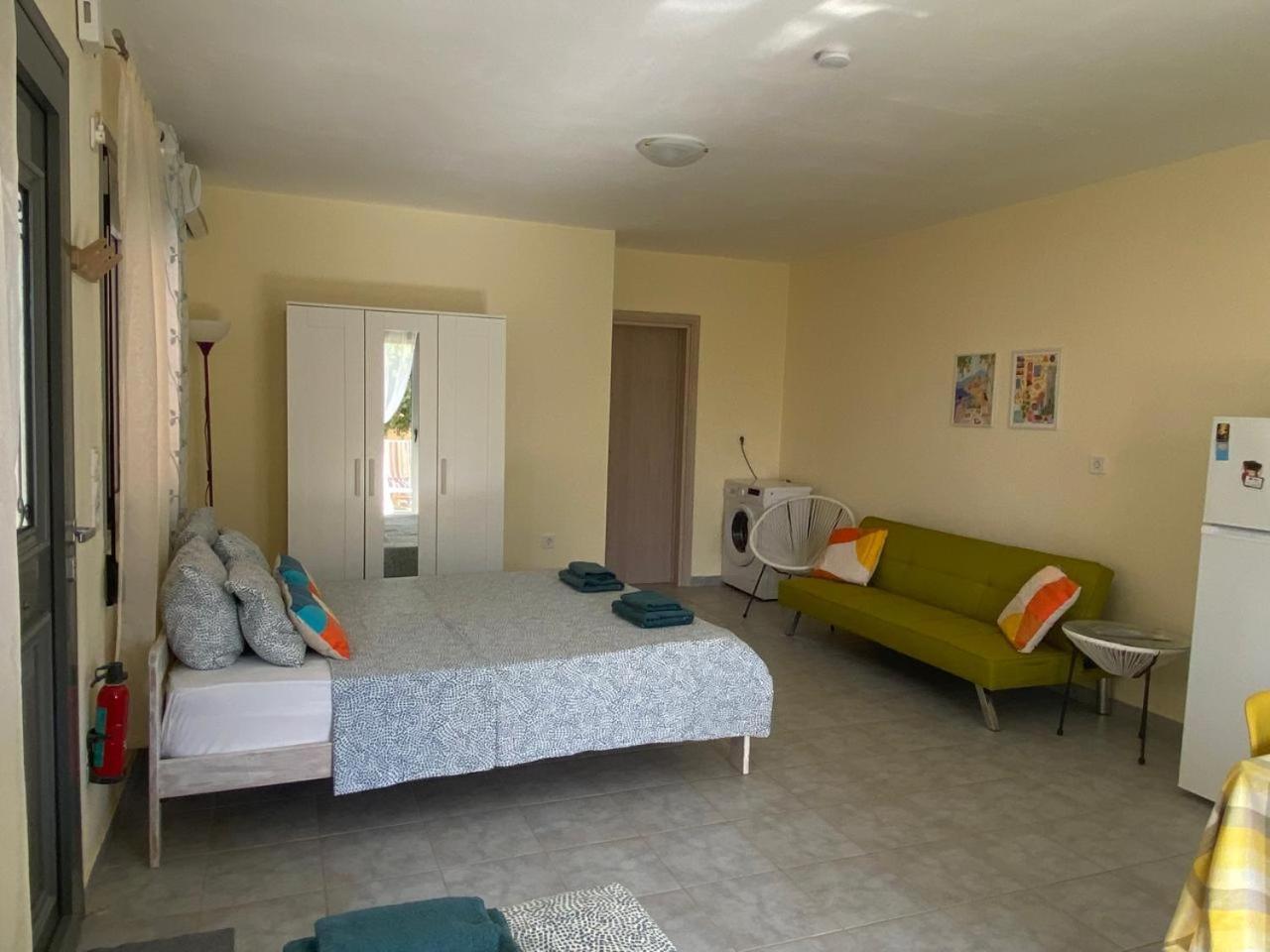 Lotus Sea View Apartments Lixouri Exterior foto