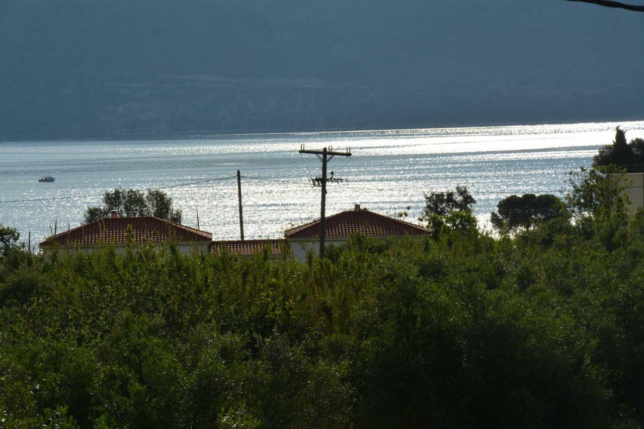 Lotus Sea View Apartments Lixouri Exterior foto